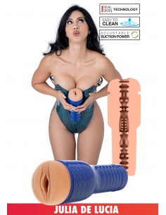 Vagina Julia de Lucia...
